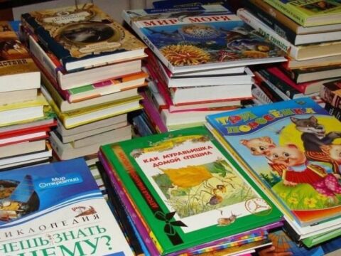 Больше 100 тысяч книг для школьников Донбасса было собрано жителями Подмосковья | Новости Московской области | Новости Подмосковья 