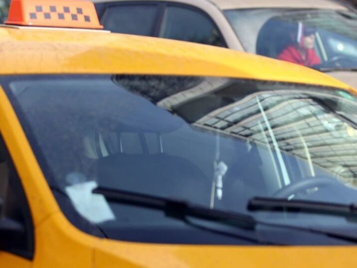 Труп таксиста обнаружили в машине на стоянке в Подмосковье | Новости Московской области | Новости Подмосковья 